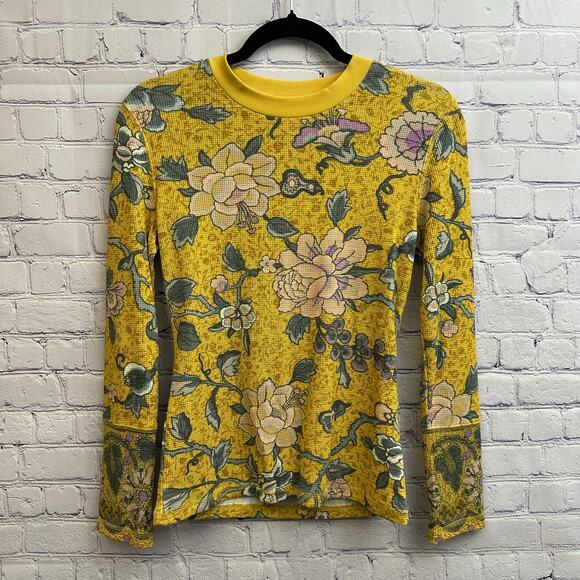 Sundance Waffle Knit Thermal Crew Neck Top Yellow Floral Print Size Small - Picture 1 of 7